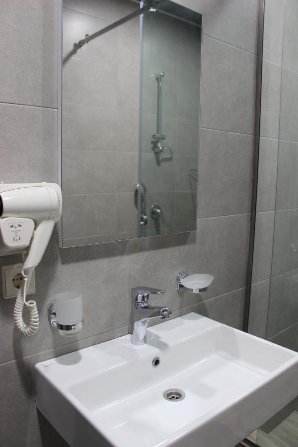 Lights - Guest house *